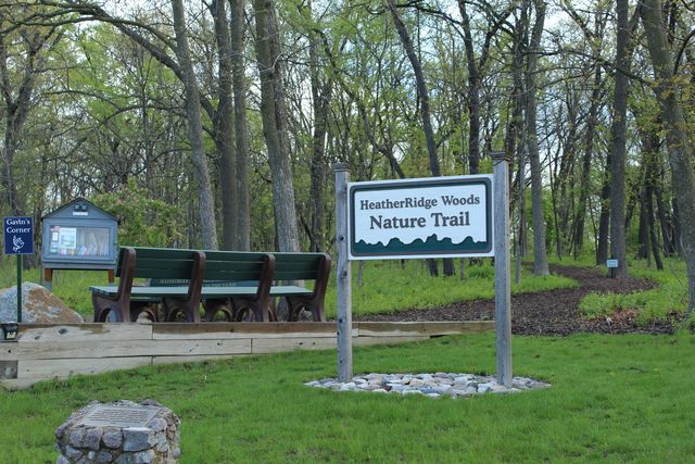 920 Vose Drive 402, Gurnee, IL 60031