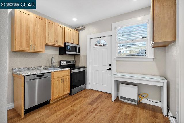 3229 Elm 1A, Oakland, CA 94609