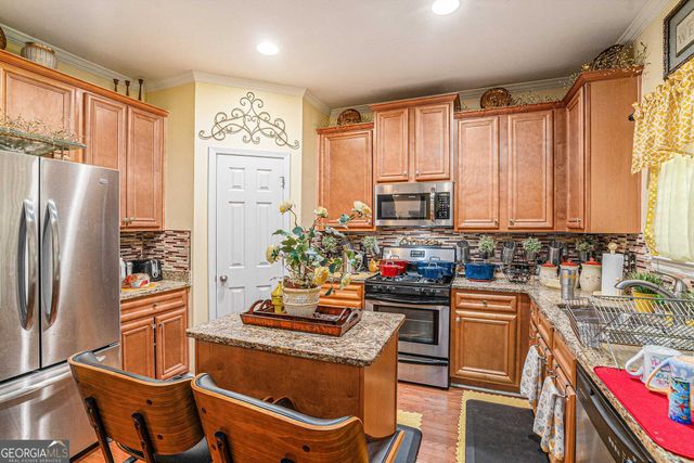 196 Allegrini Drive, South Fulton, GA 30349