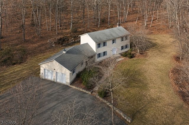 611 Snake Den Rd, West Milford Twp., NJ 07480