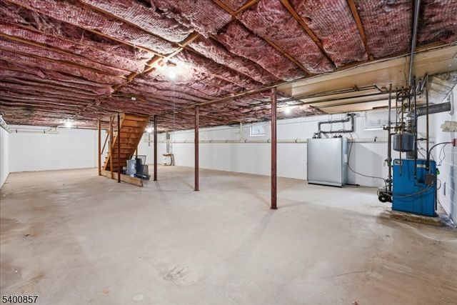 611 Snake Den Rd, West Milford Twp., NJ 07480