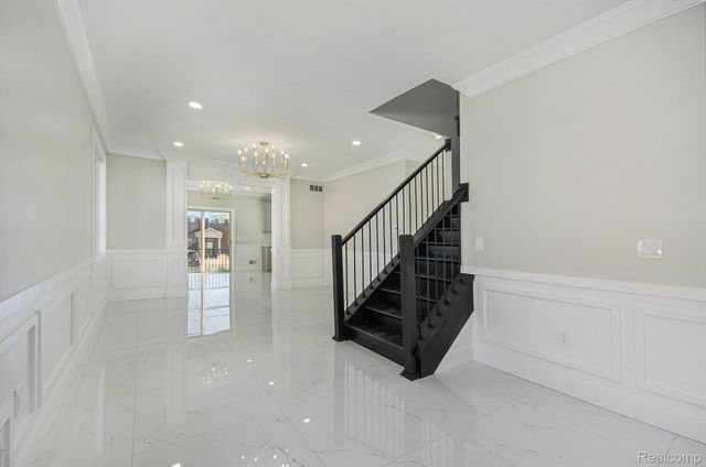 5268 Hartwell Street, Dearborn, MI 48126