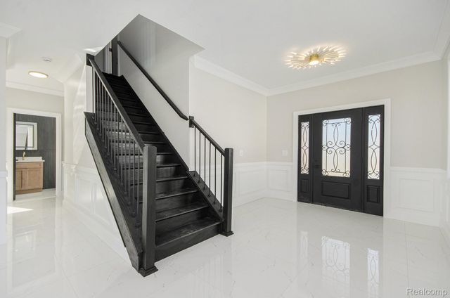 5268 Hartwell Street, Dearborn, MI 48126