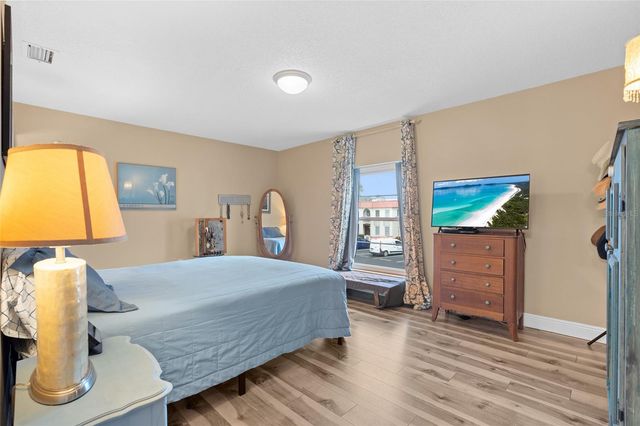 2700 BAYSHORE BOULEVARD 593, Dunedin, FL 34698