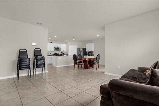 1842 EGRET MEADOWS AVENUE, Kissimmee, FL 34744