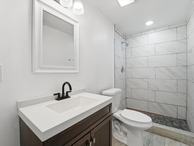 111 FRANCIS DRIVE NE, Port Charlotte, FL 33952