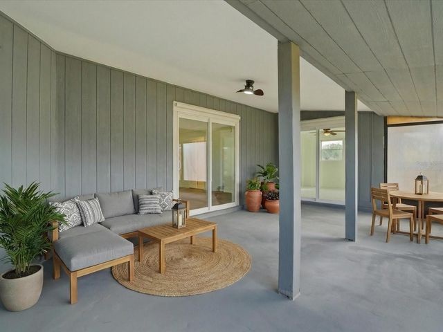 111 FRANCIS DRIVE NE, Port Charlotte, FL 33952