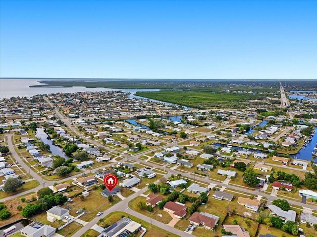 111 FRANCIS DRIVE NE, Port Charlotte, FL 33952