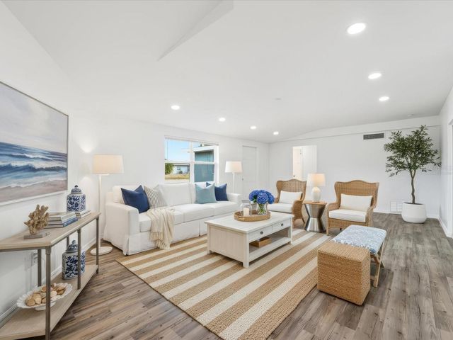 111 FRANCIS DRIVE NE, Port Charlotte, FL 33952