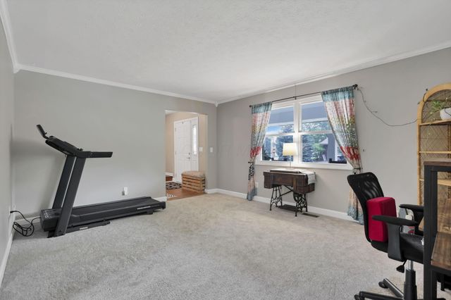 7687 Foxboro Court, Columbus, OH 43235