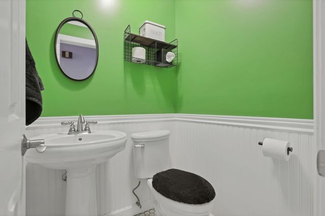 7687 Foxboro Court, Columbus, OH 43235
