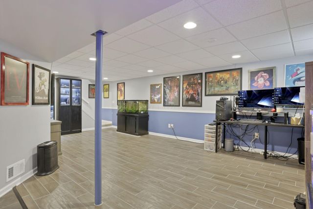 7687 Foxboro Court, Columbus, OH 43235