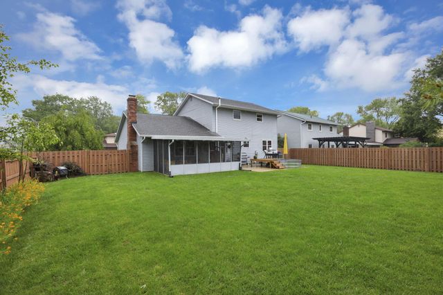 7687 Foxboro Court, Columbus, OH 43235