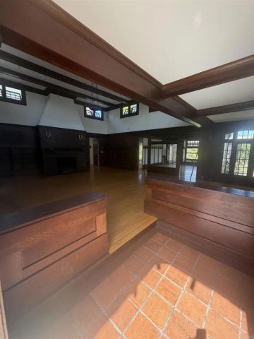 800 A, Coronado, CA 92118