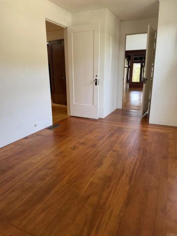 800 A, Coronado, CA 92118