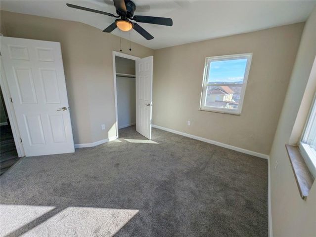 120 S 5th St, Youngwood, PA 15697