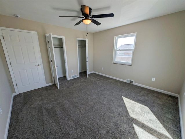 120 S 5th St, Youngwood, PA 15697