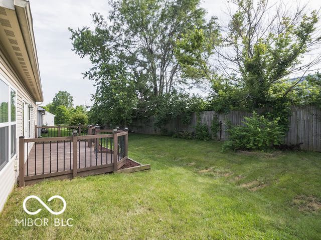 1650 Bridgecreek Crossing, Greenwood, IN 46143