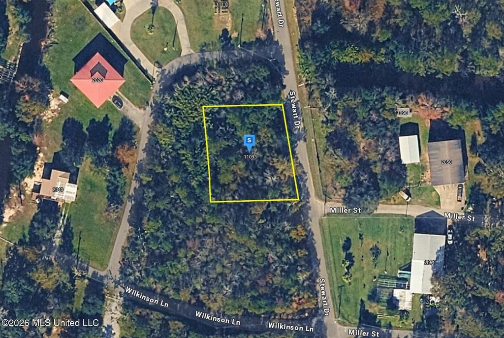 11093 Stewart Drive, Bay Saint Louis, MS 39520