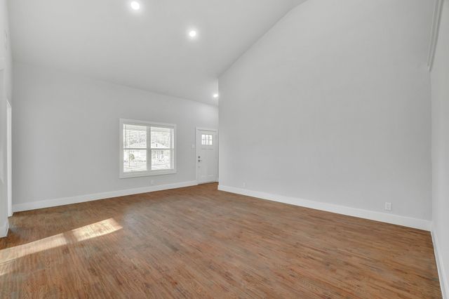 6449 Lontos Drive, Dallas, TX 75214