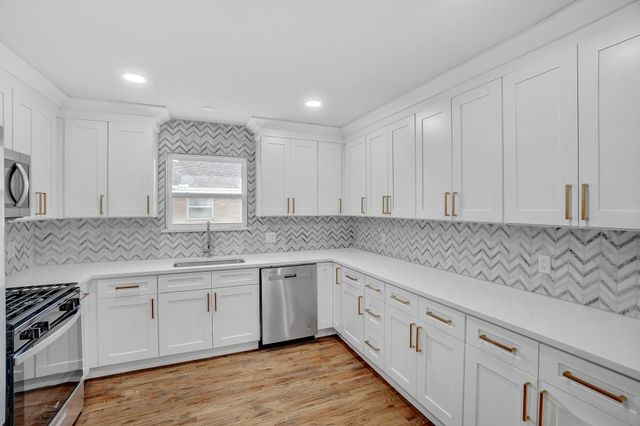 6449 Lontos Drive, Dallas, TX 75214
