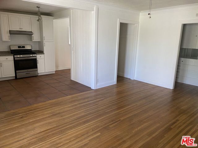 833 N Vendome Street, Los Angeles, CA 90026