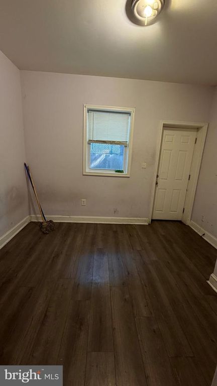 1133 W TIOGA ST, PHILADELPHIA, PA 19140 — photo 5