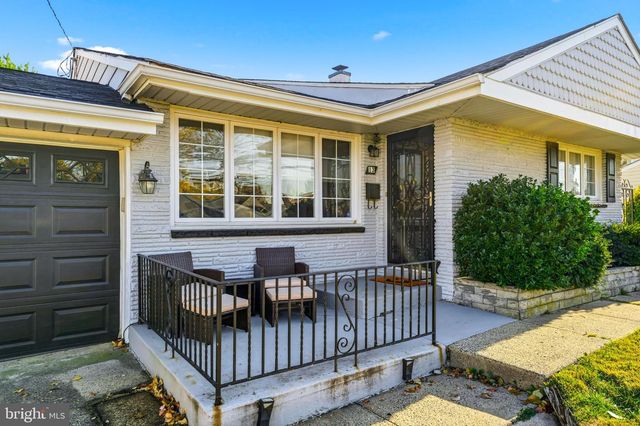 13 CORNELIA DR, Bellmawr, NJ 08031