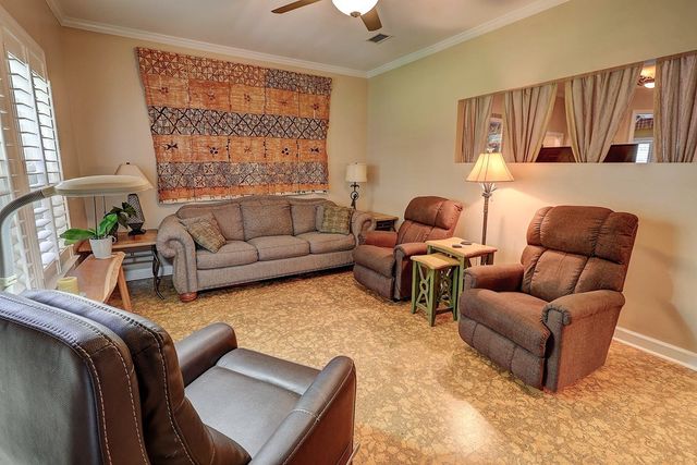 643 Westbrook Rd, Dothan, AL 36303