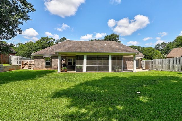 643 Westbrook Rd, Dothan, AL 36303