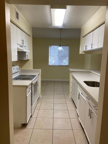 9701 Westview Dr 1429, Coral Springs, FL 33076