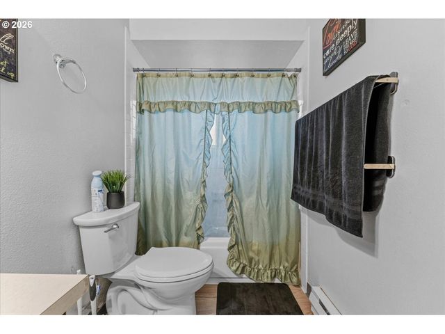 201 Se 176TH Pl, Portland, OR 97233