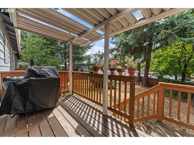 201 Se 176TH Pl, Portland, OR 97233