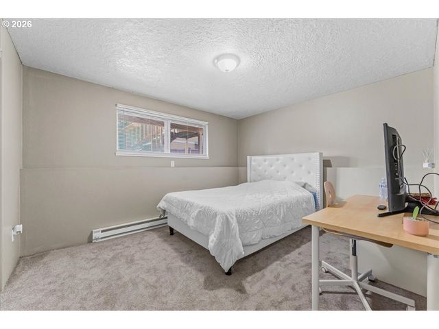 201 Se 176TH Pl, Portland, OR 97233