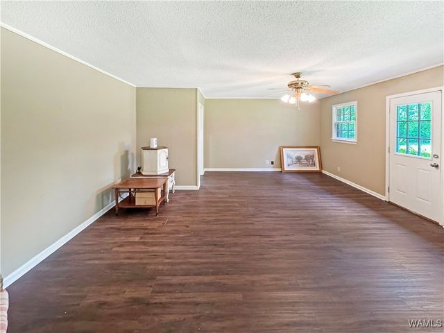 4921 10th Ct E, Tuscaloosa, AL 35405