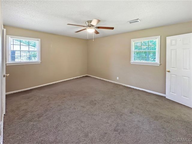 4921 10th Ct E, Tuscaloosa, AL 35405