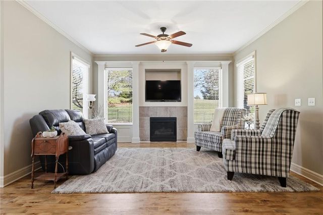 15917 Ballentine Street, Overland Park, KS 66221