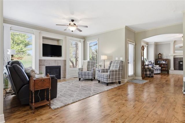 15917 Ballentine Street, Overland Park, KS 66221