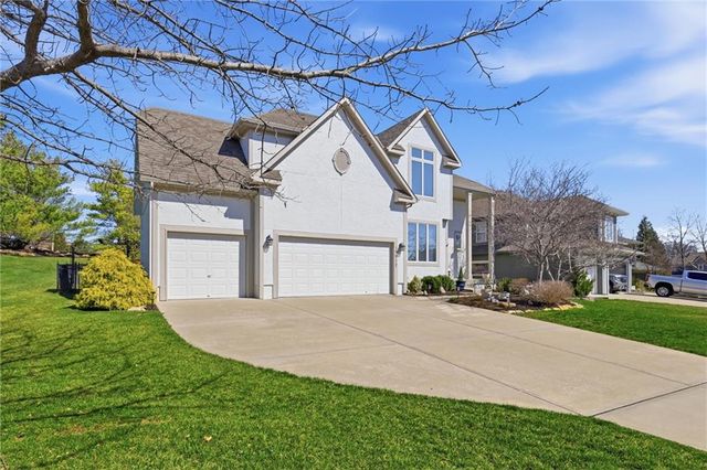 15917 Ballentine Street, Overland Park, KS 66221