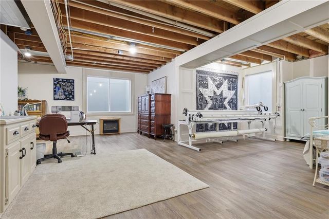 15917 Ballentine Street, Overland Park, KS 66221