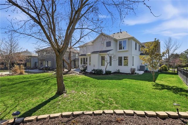 15917 Ballentine Street, Overland Park, KS 66221