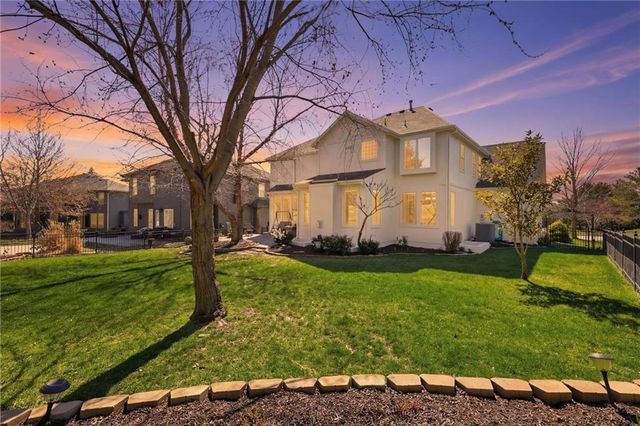 15917 Ballentine Street, Overland Park, KS 66221