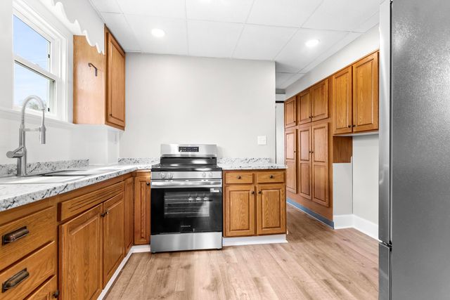 69 Magnolia Avenue, Battle Creek City, MI 49017