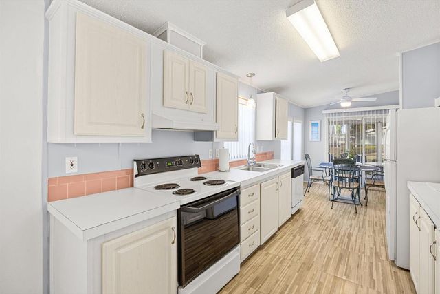 3805 Doral Court, Port St. Lucie, FL 34952