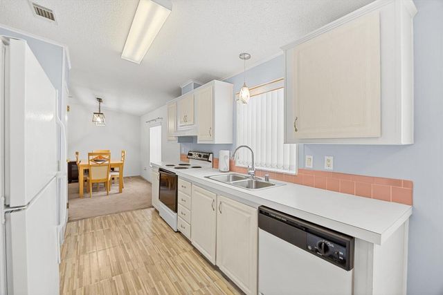 3805 Doral Court, Port St. Lucie, FL 34952