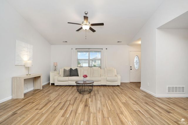 2617 Donna’s Way, Manhattan, KS 66502
