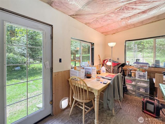 663 Glass Road, Port Angeles, WA 98362