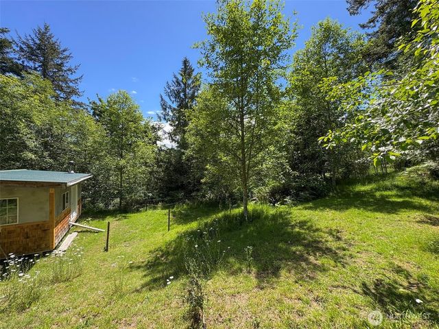 663 Glass Road, Port Angeles, WA 98362