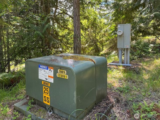 663 Glass Road, Port Angeles, WA 98362