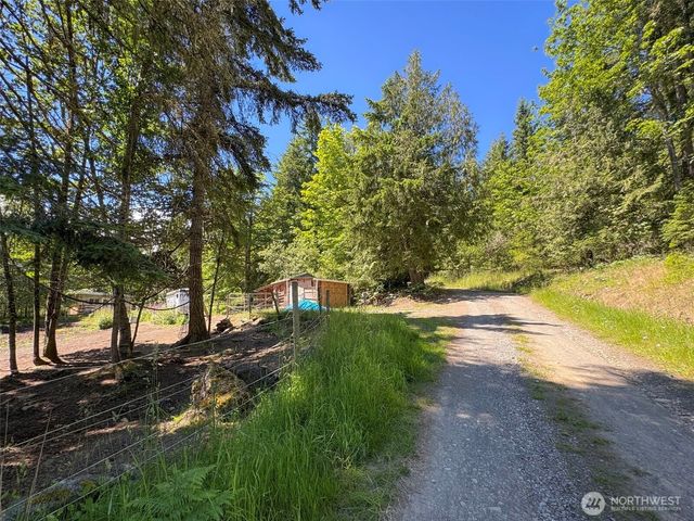663 Glass Road, Port Angeles, WA 98362